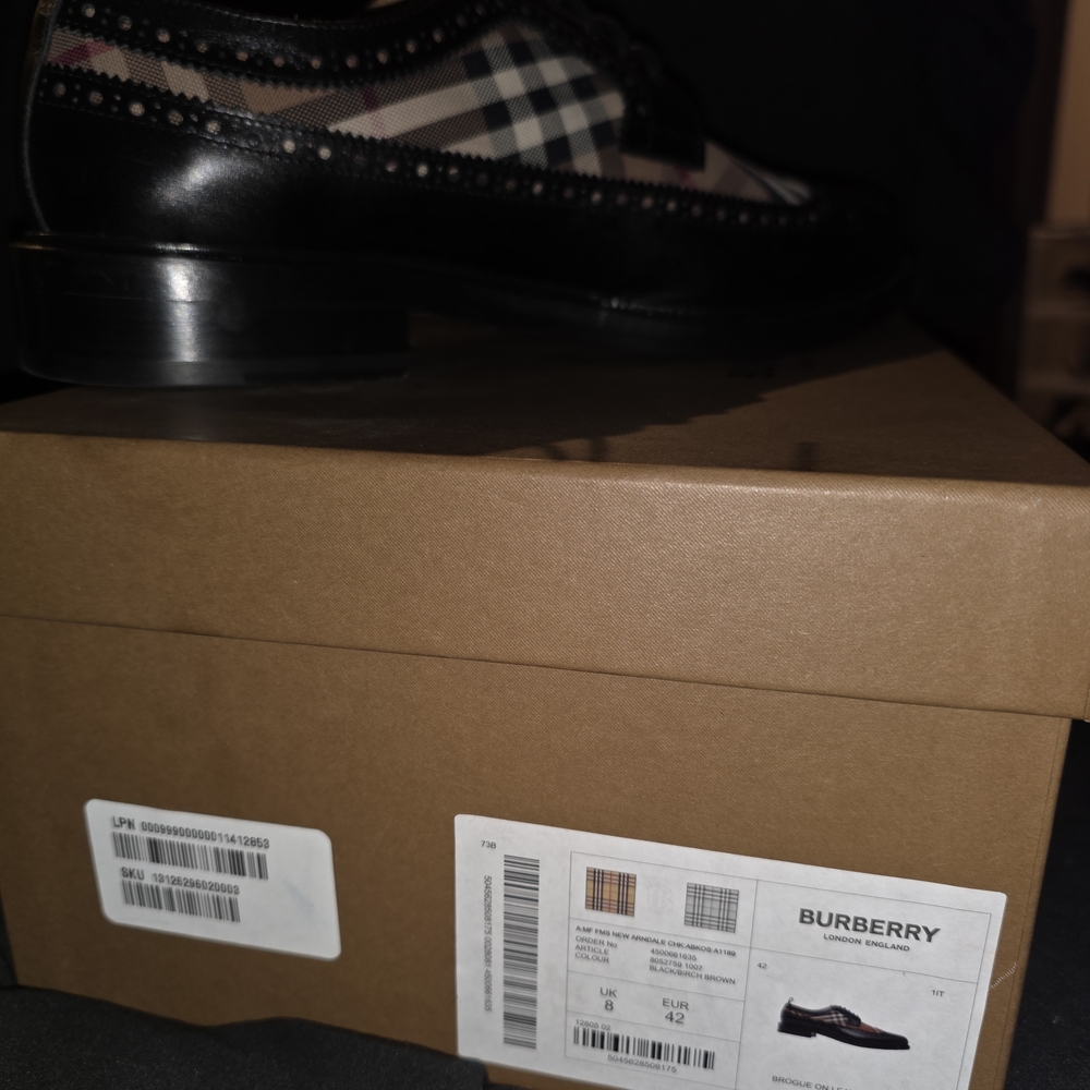 Burberry Black and Tan Men's Shoes - Picture 3 of 5